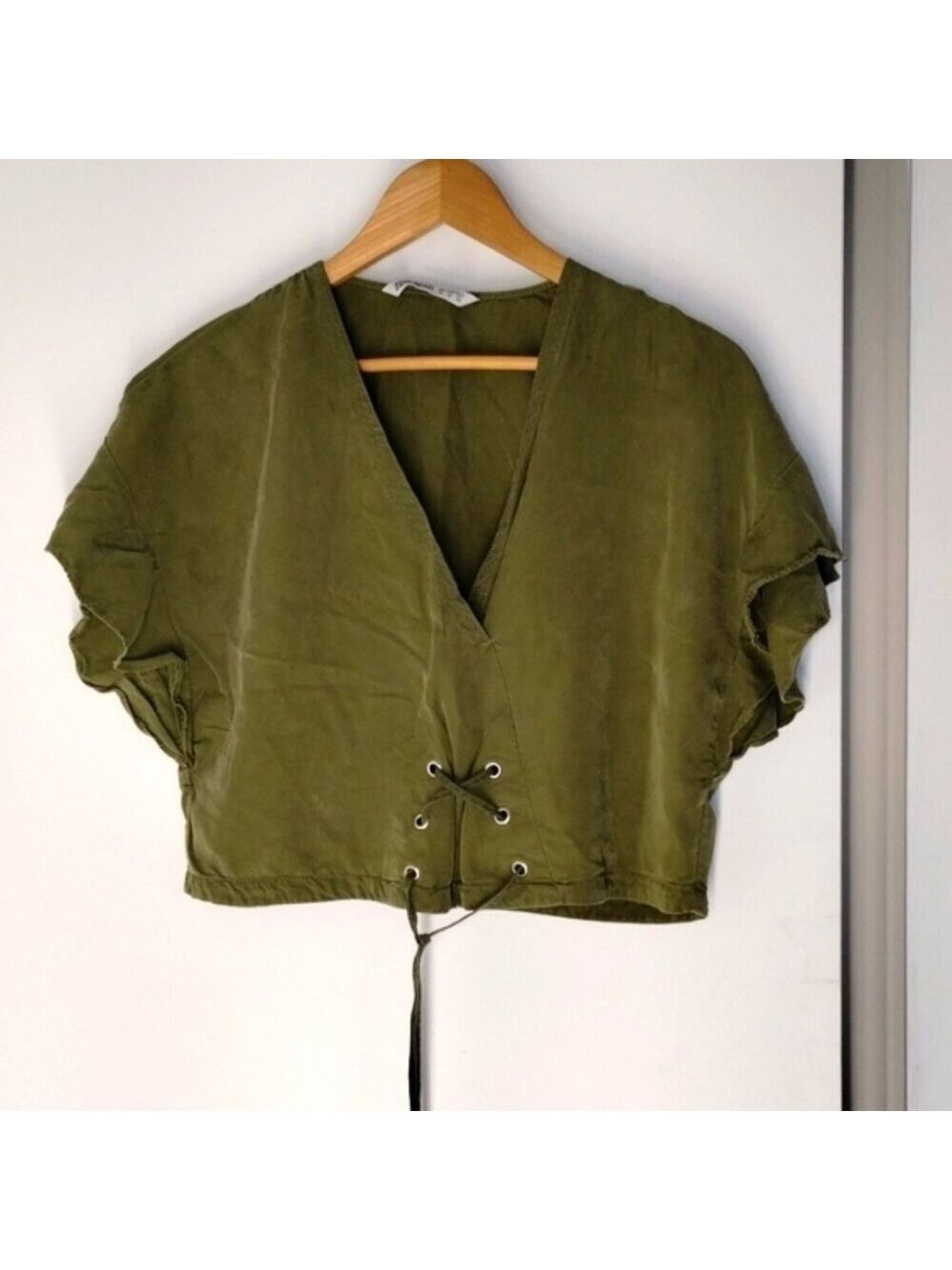 Zara Lace-Up V-Neck Crop Top Box Olive Green Medium
